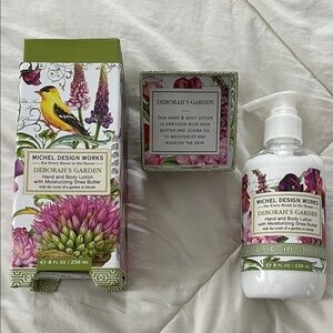 Michel Design Works Deborah's Garden Hand and Body Lotion - White and Green